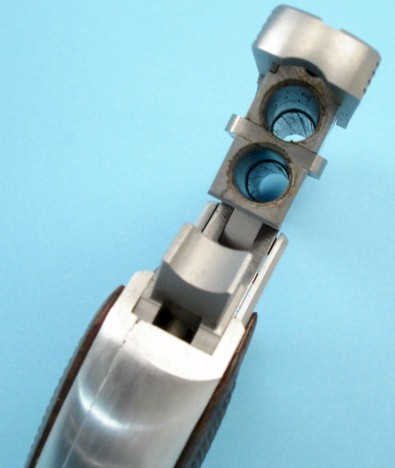 bjt02.jpg (32473 octets)