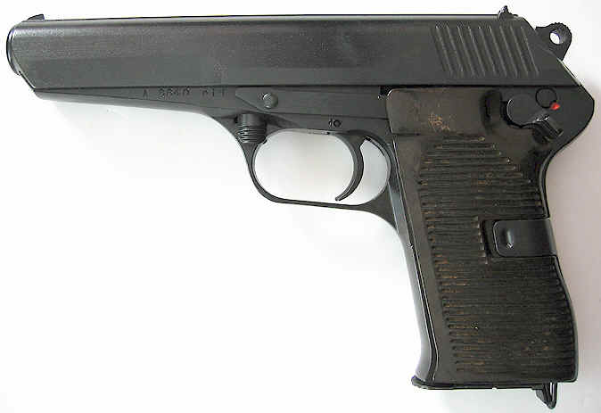 cz52.jpg (180366 bytes)